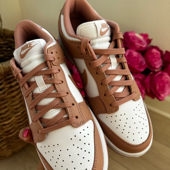 Nike Womans dunk low white rose whisper nude - Picture 16 of 16